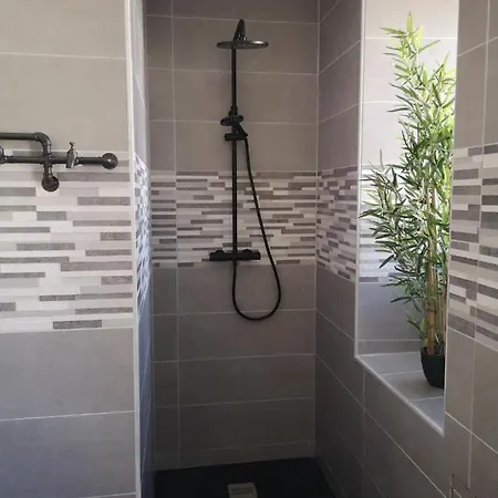 Proche Stations De Et Thermales